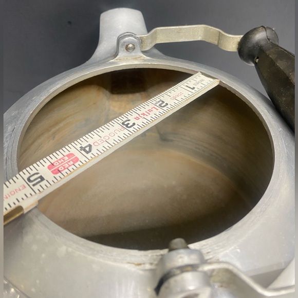 Aluminum Teapot by Miracle Maid Cookware - Picture 10 of 17